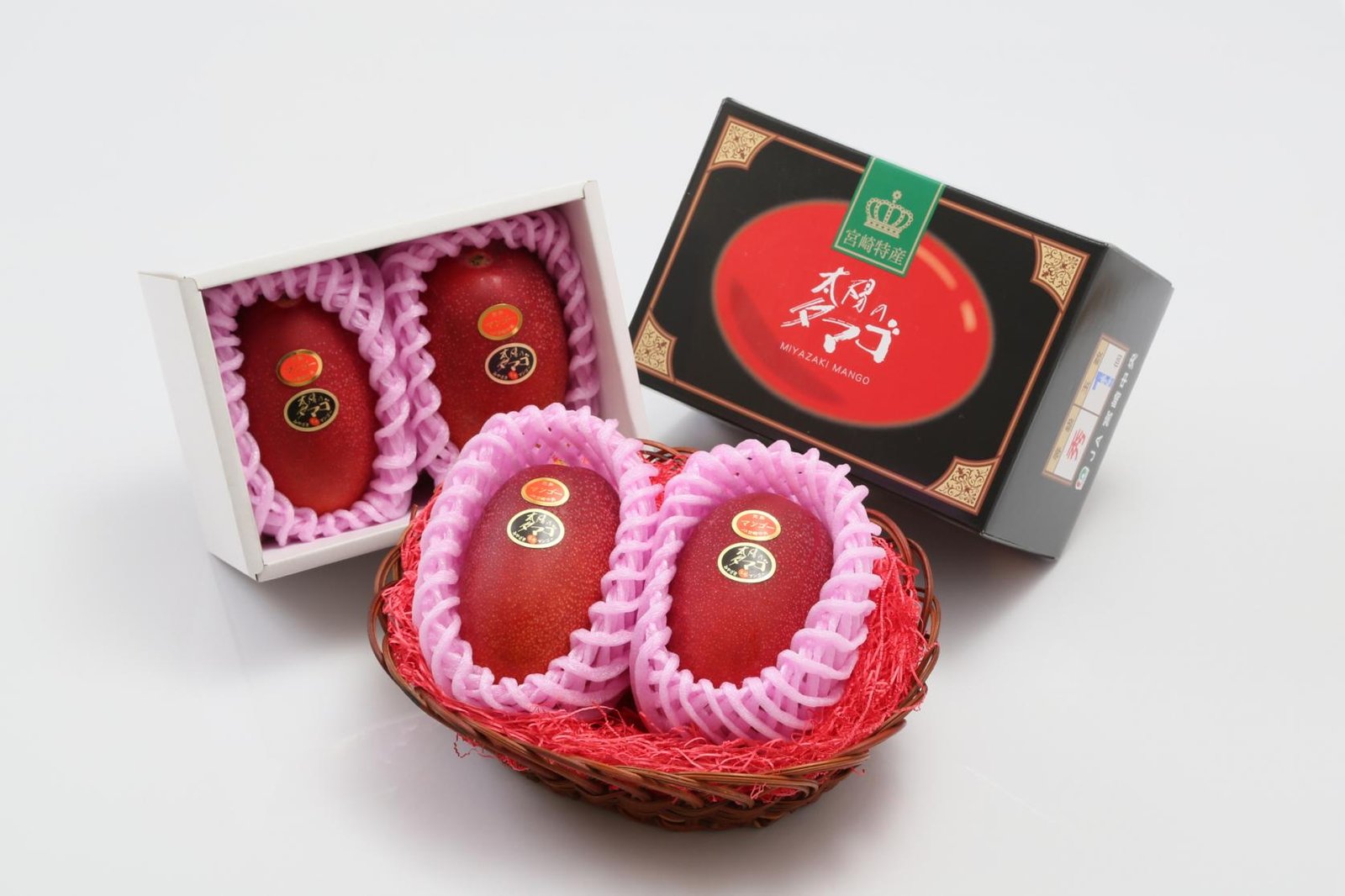 5BhIuKAL28uIAxZX7qG6UIE2SnUtRE2IC1DZ75jY__1673_1115 Miyazaki Mango Plant (Taiyo no Tamago) – World’s Most Premium Japanese Red Mango | Uglaoo - Image 1